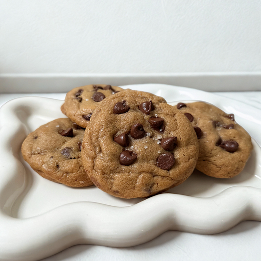 chewy chocolate chip cookie